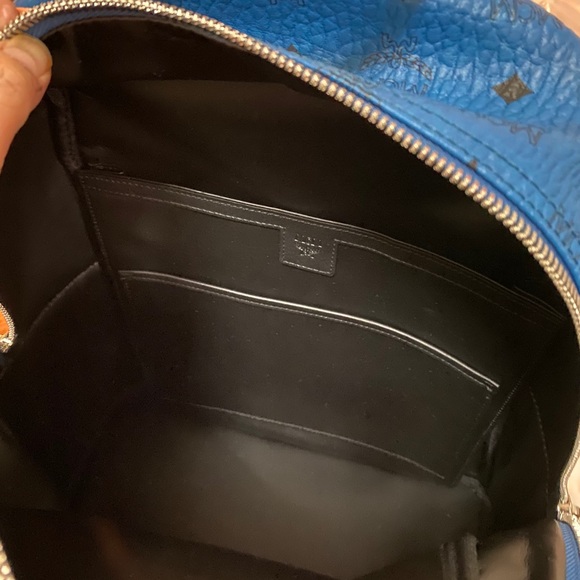 MCM Large Dual Stud Blue Leather Backpack - Picture 7 of 8